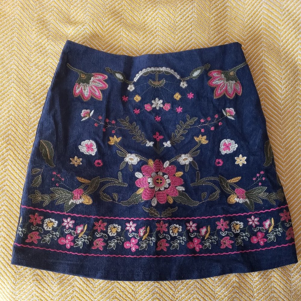 Harper Heritage Colorful Embroidered Mini Skirt